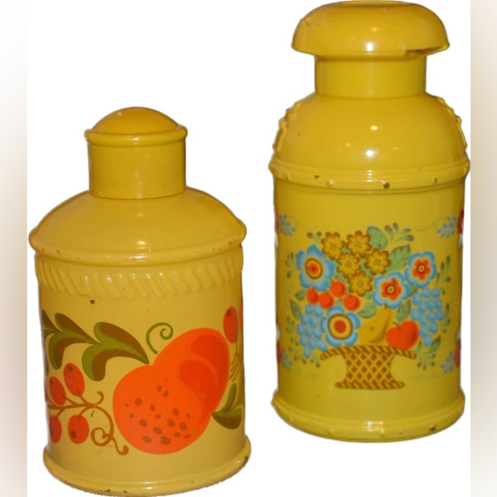 Vintage Avon yellow set of two containers